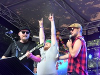 Ansambel Nikns Suns XXIX Viljandi pärimusmuusika festivalil. Foto: Urmas Saard / Külauudised