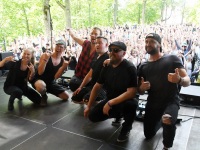 Ansambel Nikns Suns XXIX Viljandi pärimusmuusika festivalil. Foto: Urmas Saard / Külauudised