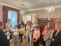 Eesti Lipu Seltsi liikmed ja toetajaliikmed Tallinnas ekskursioonil. Foto : Mart Lilleleht