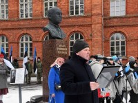 Eesti Vabariigi 104. aastapäeva tähistamine Sindis. Foto: Urmas Saard / Külauudised