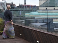 030 Ekstaatiline tants Solarise katuseaias. Foto Urmas Saard Külauudised