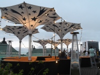 052 Ekstaatiline tants Solarise katuseaias. Foto Urmas Saard Külauudised