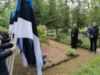 Esimese Eesti lipu õmbleja Emilie Rosalie Beermanni kalmul. Foto: Tatjana Keerup