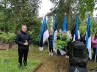 Esimese Eesti lipu õmbleja Emilie Rosalie Beermanni kalmul. Foto: Tatjana Keerup