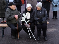 Esimesel adventpühal Sindi Keskväljakul. Foto: Urmas Saard / Külauudised