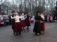 Esimesel adventpühal Sindi Keskväljakul. Foto: Urmas Saard / Külauudised