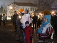 EV103. aastapäeval tõrvikutega Iseseisvuse väljakul. Foto: Urmas Saard / Külauudised