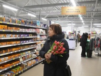 Grossi toidupoe avamisel Paikusel. Foto: Urmas Saard / Külauudised