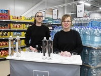 Grossi toidupoe avamisel Paikusel. Foto: Urmas Saard / Külauudised