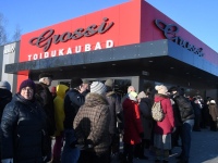 Grossi toidupoe avamisel Paikusel. Foto: Urmas Saard / Külauudised