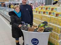 Grossi toidupoe avamisel Paikusel. Foto: Külauudised