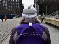 Installatsioon ja Harju tänav. Foto: Urmas Saard / Külauudised