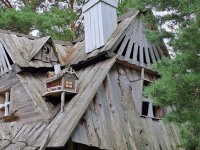 Jaan Alliksoo ehitatud Hiiumaa Eifel ja nn Disneyland. Foto: Urmas Saard / Külauudised