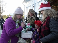 Jõululaupäeval Raeküla Vanakooli keskuses. Foto: Urmas Saard / Külauudised