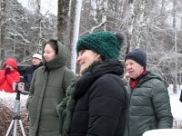 Kolmekuningapäeval Raeküla Vanakooli keskuse instalatsiooni juures. Foto: Urmas Saard / Külauudised