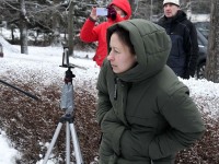 Kolmekuningapäeval Raeküla Vanakooli keskuse instalatsiooni juures. Foto: Urmas Saard / Külauudised