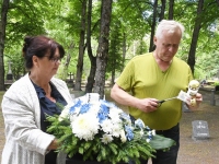Kolonel Viktor Koerni 80 surma-aastapäeval Alevi kalmistul. Foto: Urmas Saard / Külauudised