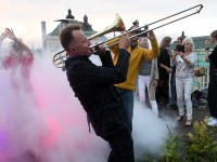 Ruslan Trochynskyi ekstaatilise tantsu keskel. Foto: Urmas Saard / Külauudised