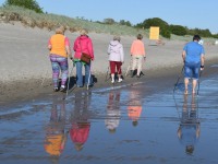 Kepikõndijad Pärnu rannas. Foto: Urmas Saard / Külauudised