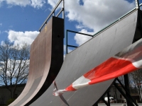 Eriolukorras suletud Sindi skatepark. Foto: Urmas Saard