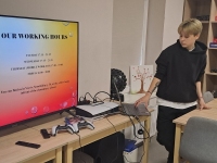 Leedu noortekeskustega tutvumas. Foto: Urmas Saard / Külauudised