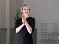 018 Liia Kanemägi monoetendus "Pikk tige vanaeit" Raeküla Vanakooli keskuses. Foto: Urmas Saard / Külauudised