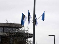 Lipuehtes Eesti Vabariigi sünnilinn Pärnu. Foto: Urmas Saard / Külauudised