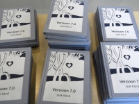 Luulekogumiku „Versioon 7.0” esitlusel Pärnu Keskraamatukogus. Foto: Urmas Saard / Külauudised