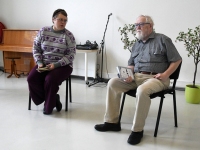 Luulekogumiku „Versioon 7.0” esitlusel Pärnu Keskraamatukogus. Foto: Urmas Saard / Külauudised