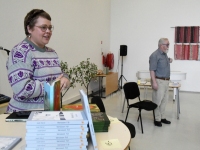 Luulekogumiku „Versioon 7.0” esitlusel Pärnu Keskraamatukogus. Foto: Urmas Saard / Külauudised
