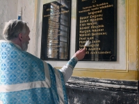 020 Mälestustahvlite avamine EAÕK Tahkuranna kirikus. Foto: Urmas Saard