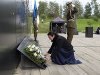 Mälestustseremoonial Eesti Kommunismiohvrite memoriaalil Maarjamäel. Foto: Marko Poolamets