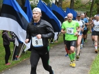 022 Maraton Eesti Vabariik 100 läbib Sindit. Foto: Urmas Saard