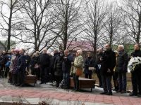 Märtsiküüditamise 73. aastapäev Leina pargis. Foto: Urmas Saard / Külauudised