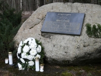 Märtsiküüditamise päeval Pärnu Leinapargis. Foto: Urmas Saard / Külauudised