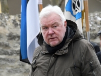 Märtsipommitamise ohvrite mälestuspäeval Tallinna Siselinna kalmistul. Foto: Urmas Saard / Külauudised