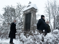 Metsavennad Kose kirikus ja kalmistul. Foto: Urmas Saard / Külauudised