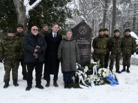 Metsavennad Kose kirikus ja kalmistul. Foto: Urmas Saard / Külauudised