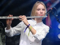Noor Pärimusbänd 2022 Uurikad ja trad.kvintessents esimesel Kirsimäel. Foto: Urmas Saard / Külauudised