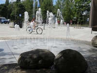 Paikuse valminud keskväljak. Foto: Urmas Saard / Külauudised