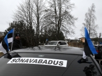 Pärnakad 20. märtsi autosõidul. Foto: Urmas Saard / Külauudised