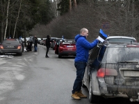 Pärnakad 20. märtsi autosõidul. Foto: Urmas Saard / Külauudised