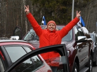 Pärnakad 20. märtsi autosõidul. Foto: Urmas Saard / Külauudised