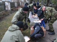 008Pärnu Alevi kalmistul 102 aastat pärast Vabadussõja algust. Foto: Urmas Saard / Külauudised