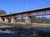 002 Pärnu jõgi Sindi silla kohal pärast paisu mahavõtmist. Foto: Urmas Saard