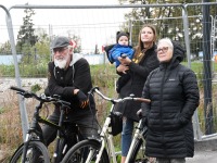 Pärnu Kammerkoor rahvusvahelisel muusikapäeval ehitusjärgus Pärnu autosilla juures. Foto: Urmas Saard / Külauudised