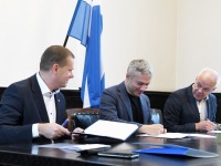 Pärnu koalitsioonilepingu allkirjastamine. Foto: Urmas Saard / Külauudised