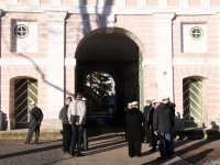 Pärnu Mihkel Lüdigi nimeline meeskoor laulab Tallinna värava juures kevadet tervitavaid laule. Foto: Urmas Saard / Külauudised