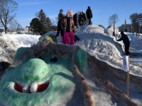 Pärnu Vallikääru aasale ehitatud lumelinnas. Foto: Urmas Saard / Külauudised