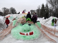 Pärnu Vallikääru aasale ehitatud lumelinnas. Foto: Urmas Saard / Külauudised